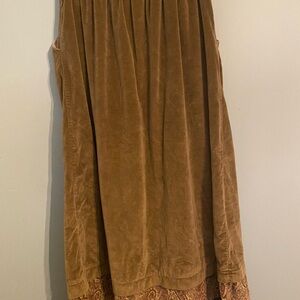 Vintage Silver/Gray  Velvet Skirt , Paisley trim and pockets !